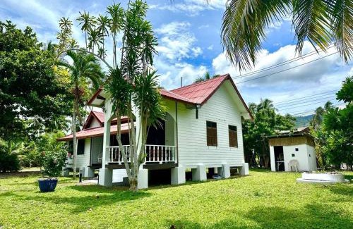 Thong Krut House | La Maison - Koh Samui