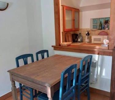 Coullons House | La maisonnette de rêverie