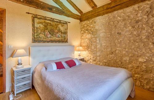 Thenac House | La Mijotière - maison avec piscine et grand jardin