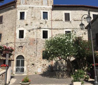 Castel di Tora Apartment | La Minicasa al Lago del Turano