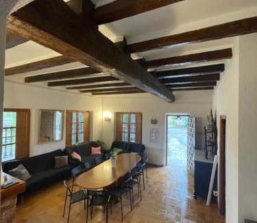 Tortosa House | La Muntanya alojamiento rural turistico vacacional