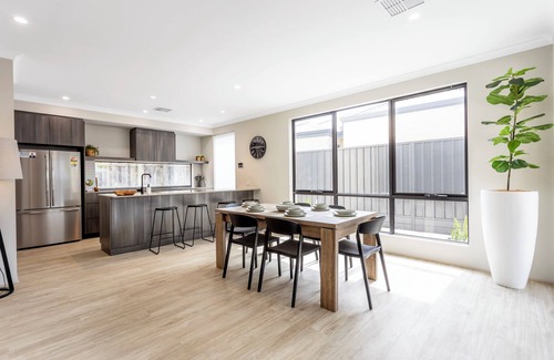 Karrinyup House | La Nouvelle Maison - Executive Escapes