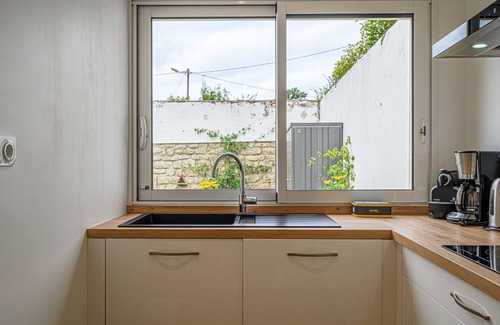 Vannes House | LA P'TITE VANNETAISE - Petite maison au bord de l'eau à Conleau avec vélos !