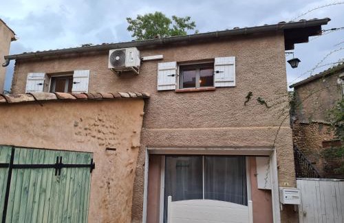 Entrevennes House | la parenthèse