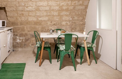 Old Town Apartment | La Pergola Apt in the historic center! x4