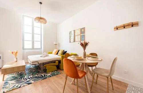 Prefecture Apartment | {La petite Casà de Cézar} * Centre ville Marseille * Clim
