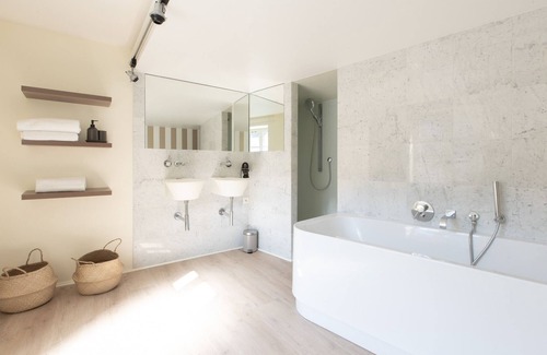 Beaune City Centre Hotel | La petite fugue