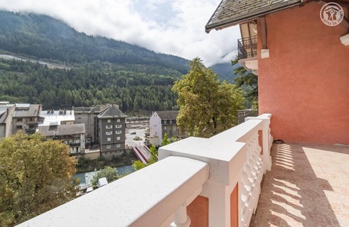 Modane House | LA PETITE MAISON JORIO