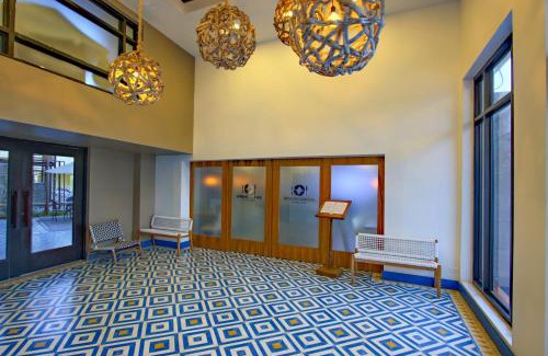 Playa Ensenada Hotel | La Pinta Hotel