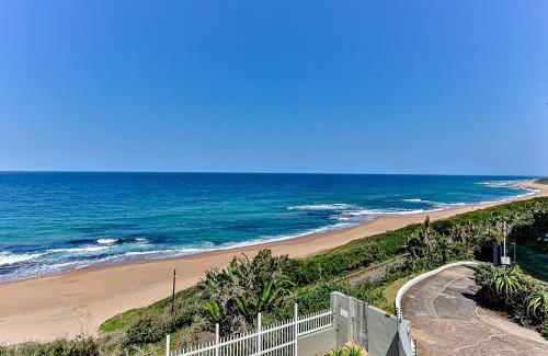 Westbrook Apartment | La Pirogue 1