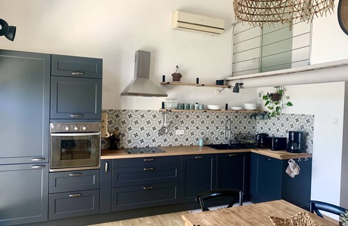 Eygalieres House | La Pomme de Pin:Charming house with heated pool at the foot of the Alpilles mountains