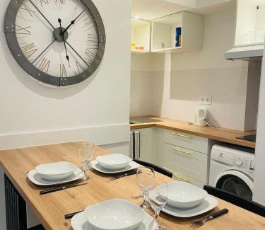 Tournon-sur-Rhone Apartment | La Ptite Terrasse Tournonaise