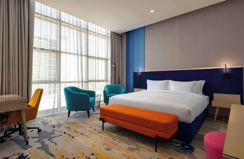 Abu Dhabi City Center Hotel | La Quinta by Wyndham Abu Dhabi Al Wahda