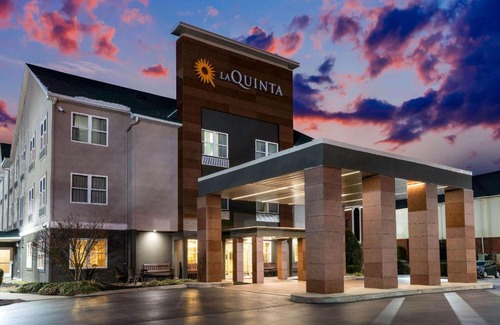 Lebanon Hotel | La Quinta by Wyndham Lebanon