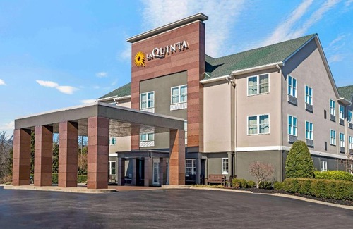 Lebanon Hotel | La Quinta by Wyndham Lebanon