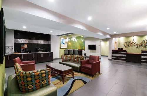 Lebanon Hotel | La Quinta by Wyndham Lebanon