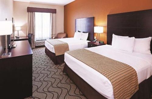 Marshall Hotel | La Quinta by Wyndham Marshall