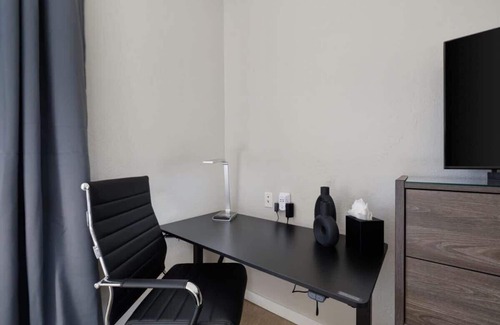 Village Apartment | La Quinta Chic 1BR w Pool, Golf/Coachella Retreat