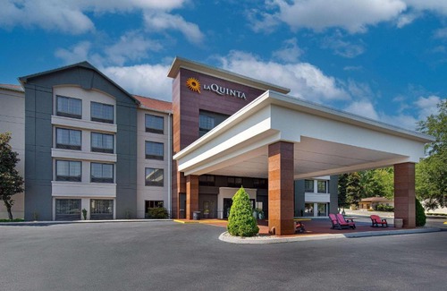 Pigeon Forge Hotel | La Quinta Inn by Wyndham Pigeon Forge-Dollywood