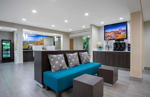 Salem Hotel | La Quinta Inn & Suites by Wyndham Roanoke Salem