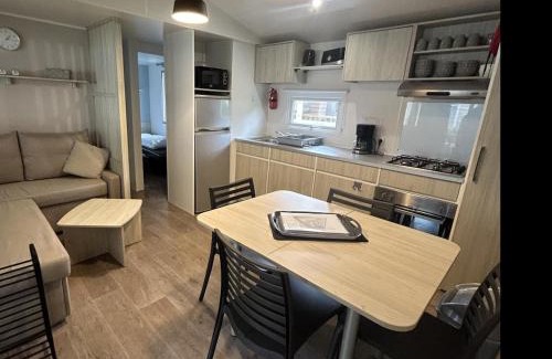 Gastes Apartment | La Réserve 4 étoiles emplacement 445B 3CH 1SDB 8 personnes