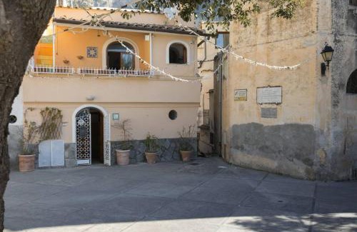 Positano Apartment | La Rosa dei Venti - De Vivo Realty Positano