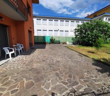 Porlezza House | La Rosa di Emma