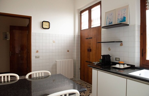 Porto Sant'Elpidio House | La ROSA - Townhouse with private garden.