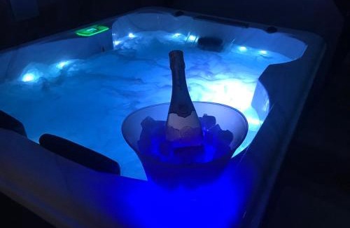 Saint-Martin-d'Ordon House | La Rosace