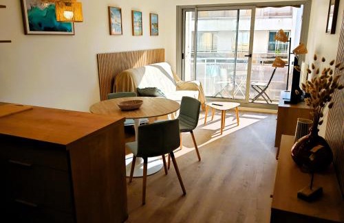 Les Sables d'Olonne Apartment | LA ROSE DES SABLES - Parking privatif