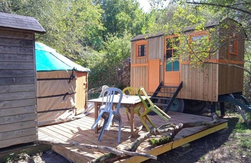 Gennes-Val-de-Loire House | La roulotte des Avettes (LeThoureil)