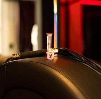 Epernay Apartment | La Royale Room