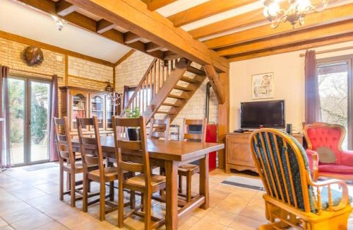 La Ville-aux-Bois House | La sablonniere