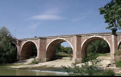 Ponte dʼArbia Apartment | La Sosta - intero appartamento