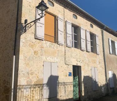 Lectoure House | La Source