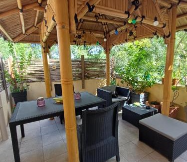 Quissac House | La Studette d'Eve 10m2, Grand parking et terrasse 18m2