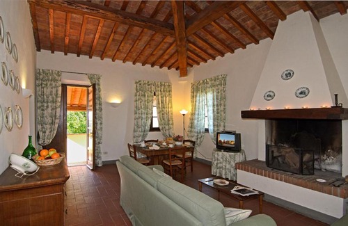 Terricciola Apartment | La Sughera - Badia di Morrona