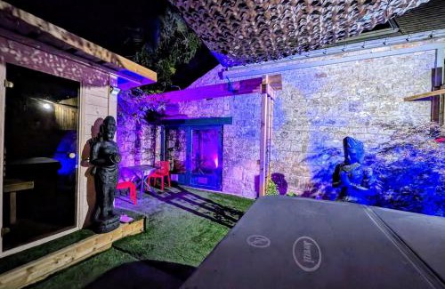 Carnac Apartment | La suite Samadhi sauna spa et massage