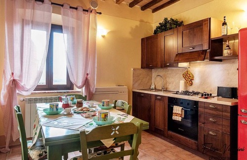 Peccioli Apartment | La Tana Buona, Peccioli, Tuscany