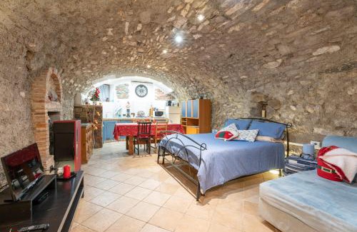 Roe Volciano Apartment | la taverna da Irene