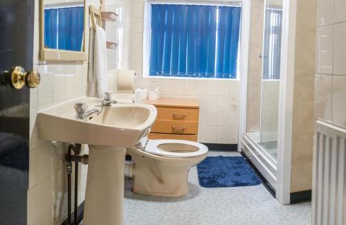 Nuneaton Hotel | La Tavola Calda Hotel