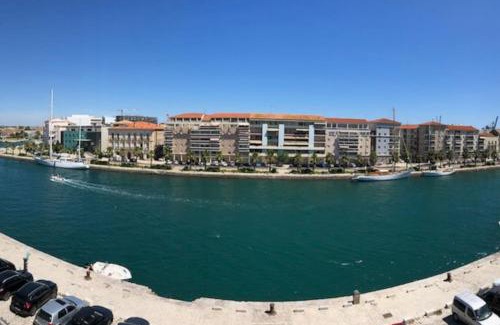 Sete Apartment | La terrasse des capucines