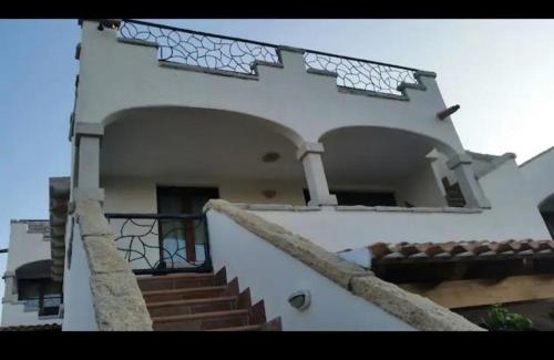 Pittulongu Apartment | La terrazza sul mare