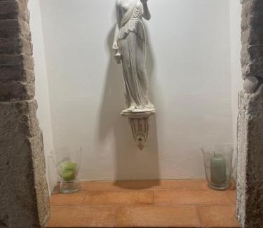 Moricone Apartment | La “Torre dell’amore”