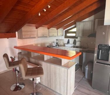 Anthousa Apartment | La Torre House