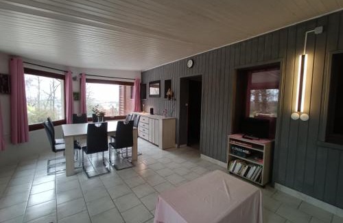 L'Hopital-du-Grosbois Apartment | La véranda au domaine de Tara