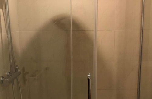 Bonneveine Apartment | 'La Vague' Cozy apartment with balcony for 5 people in Marseille