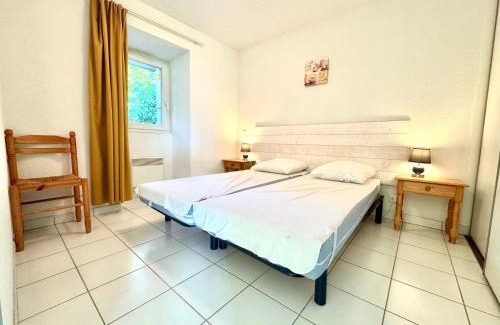 Meyras Apartment | La Vallée Appartement 31 - Thermes Neyras les Bains