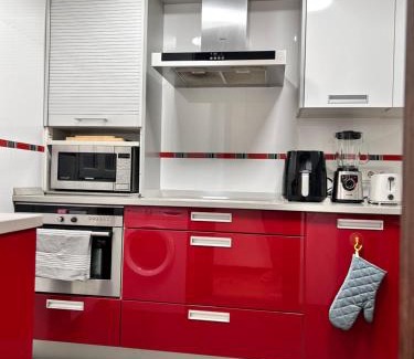 Vinateros Apartment | La Vida Madrileña - Alojamiento en Madrid