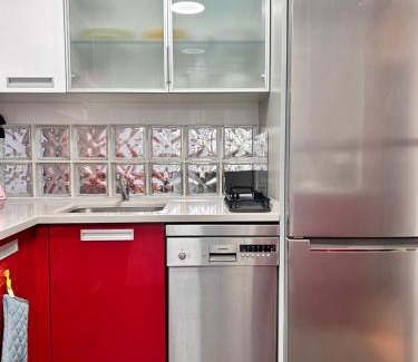 Vinateros Apartment | La Vida Madrileña - Alojamiento en Madrid